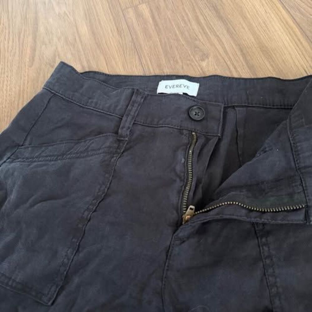 Women’s black Evereve pants